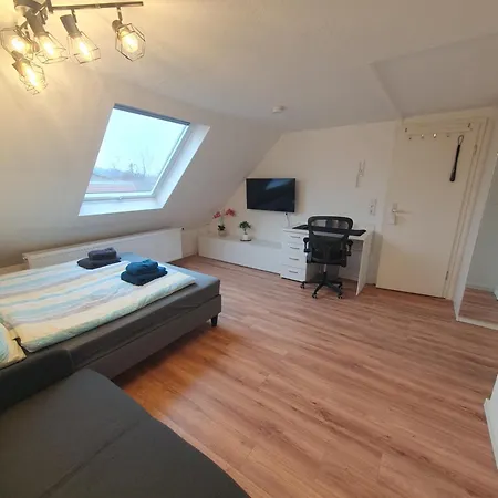 Apartment Gemütliche Zentrale 1zimmer-dg-wohnung In Mühlacker