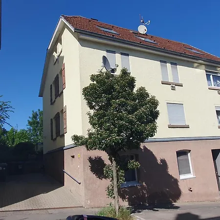 Apartment Gemütliche Zentrale 1zimmer-dg-wohnung In Mühlacker